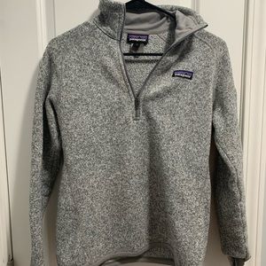 Patagonia small grey zip up!